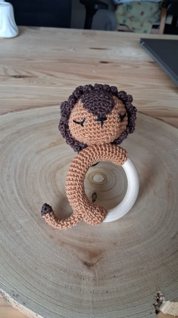 Tuto hochet lion